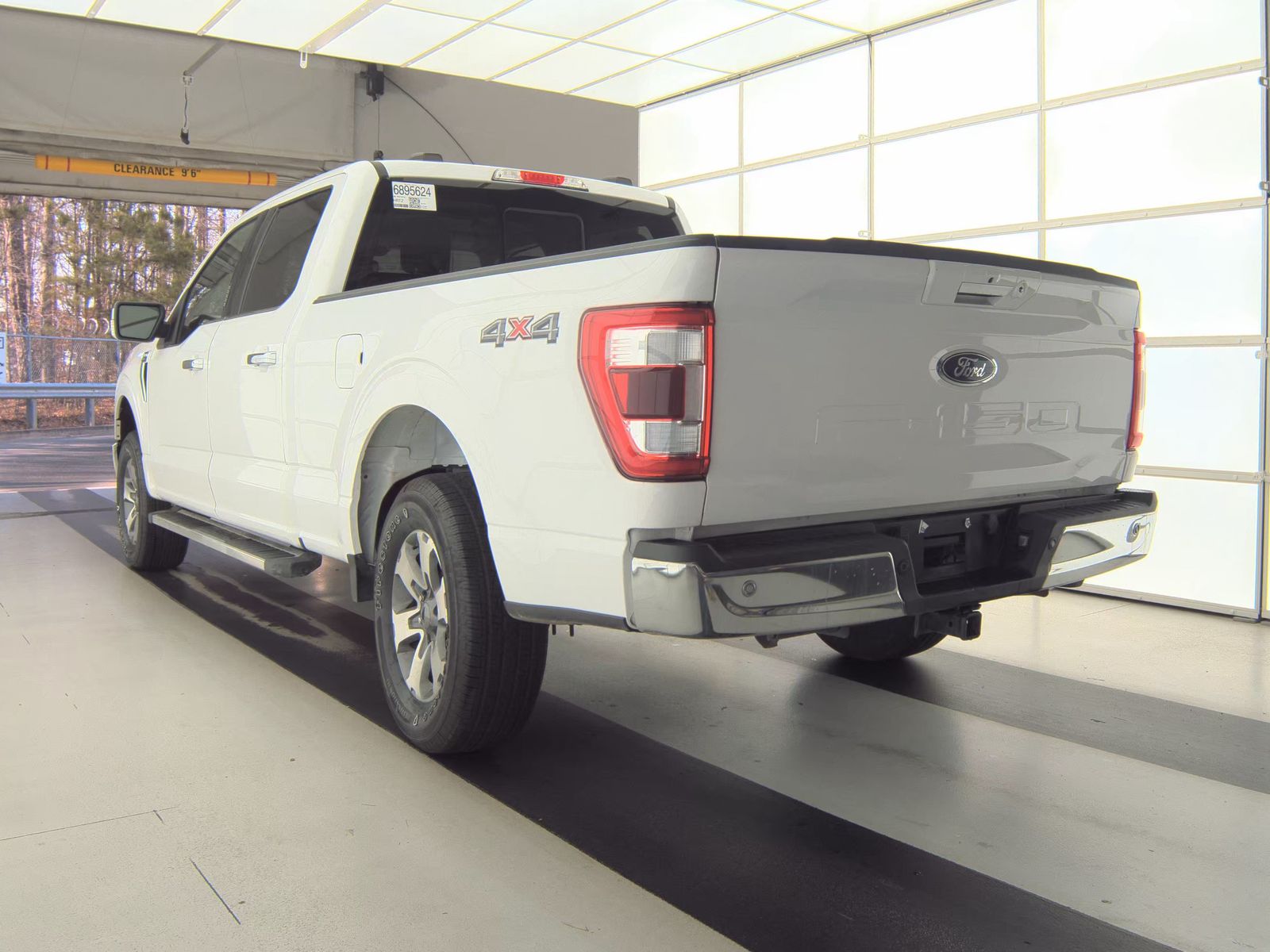 2023 Ford F-150 Lariat AWD