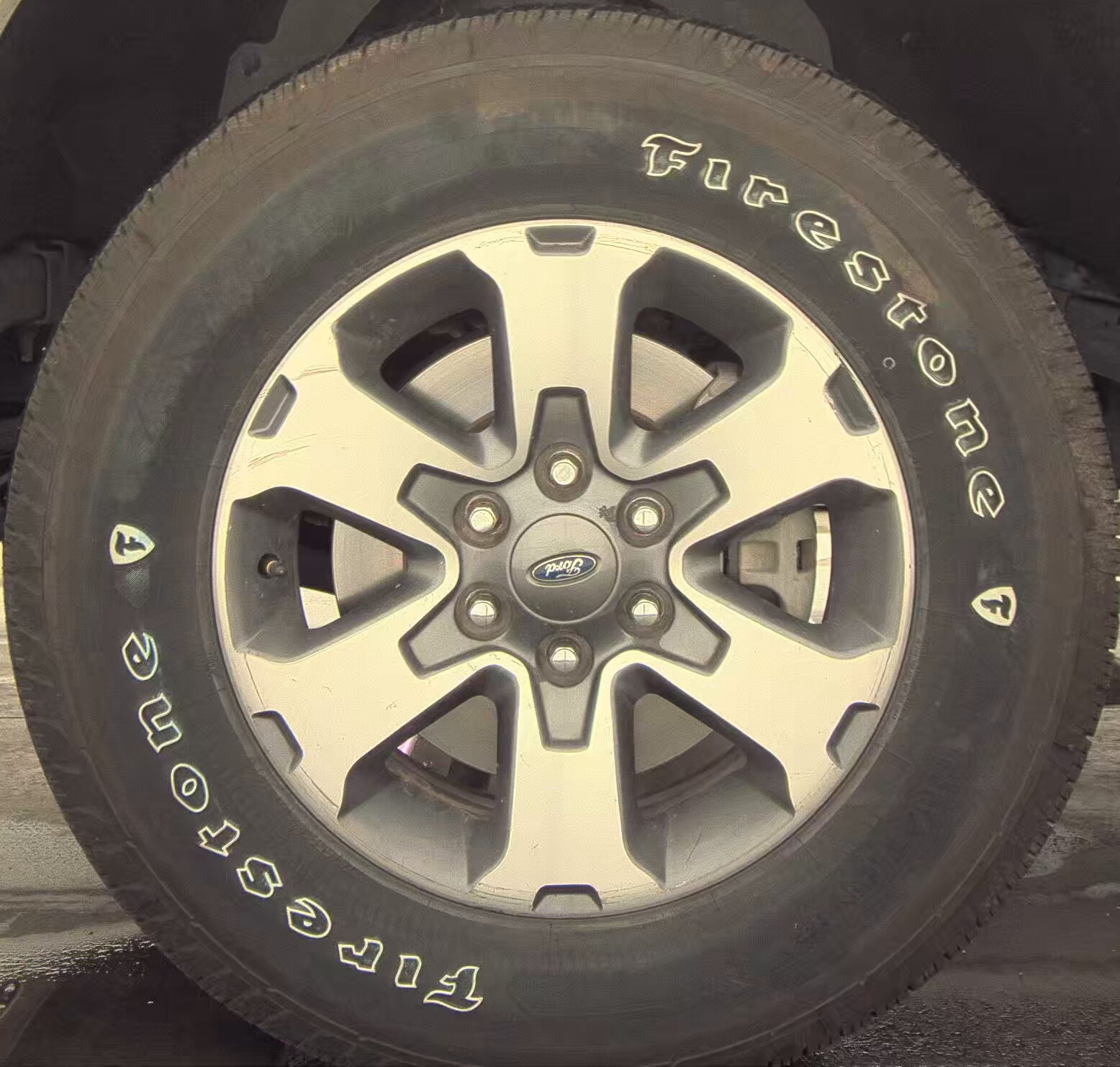 2023 Ford F-150 Lariat AWD