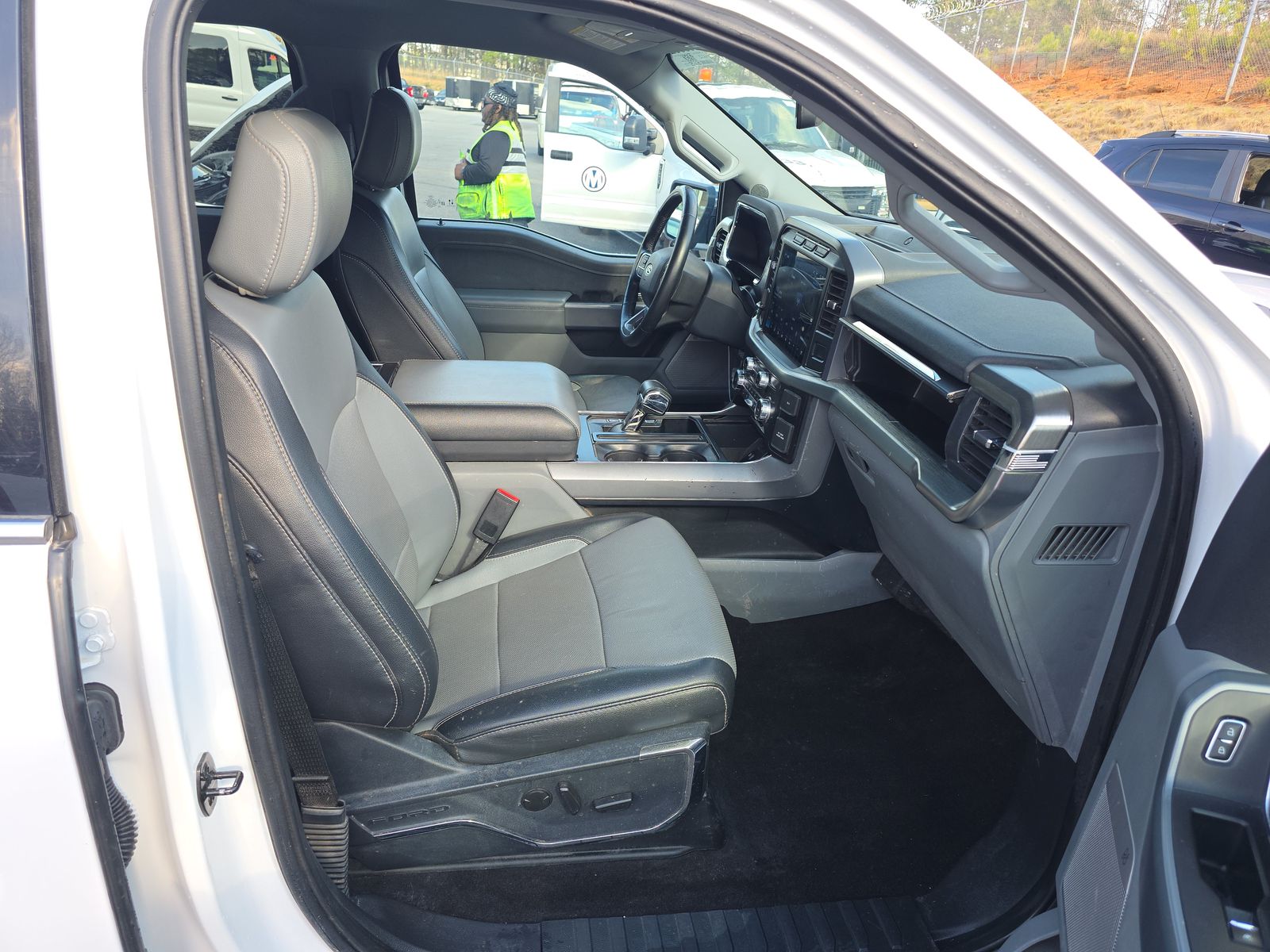 2023 Ford F-150 Lariat AWD