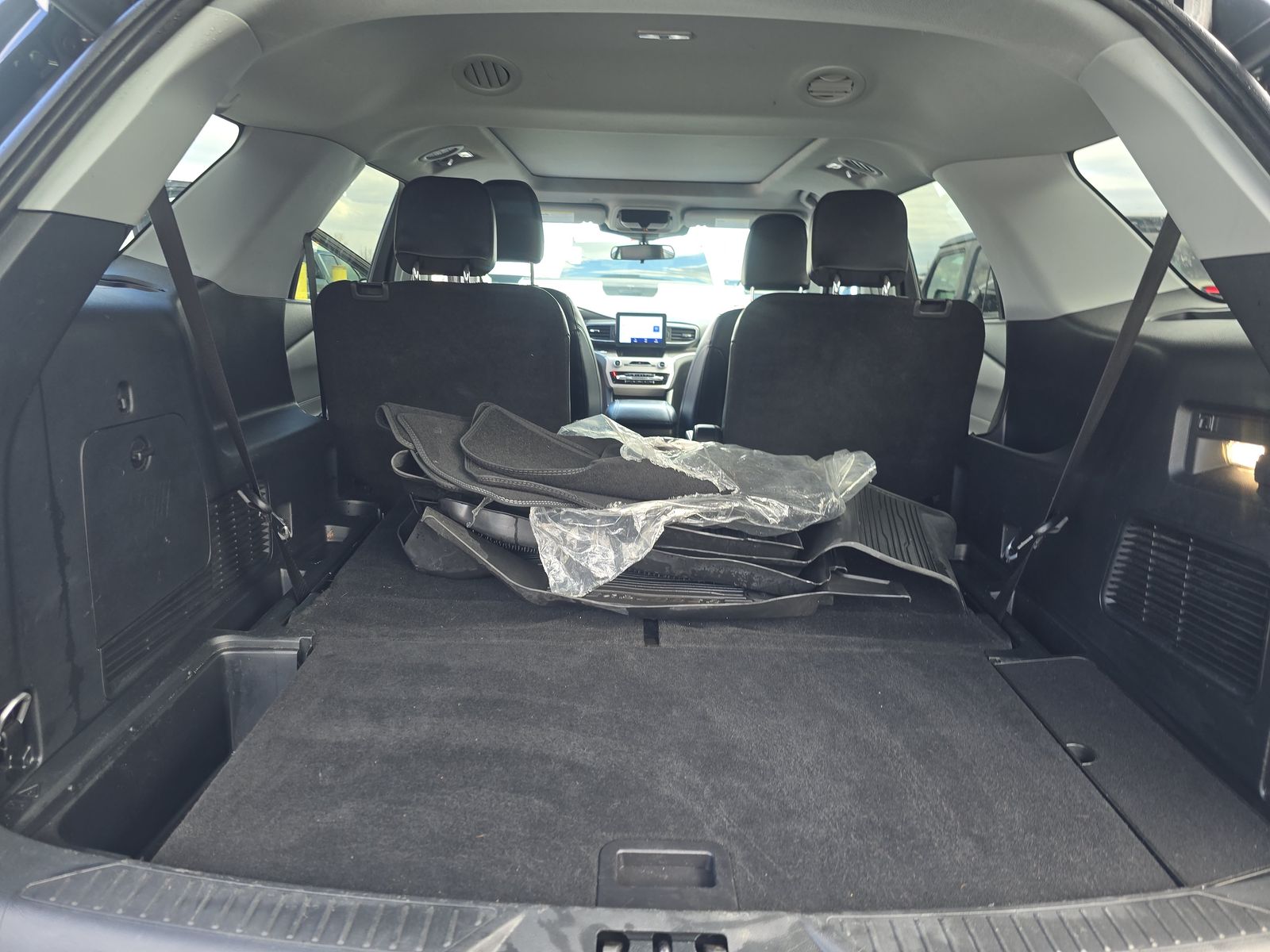 2024 Ford Explorer XLT AWD