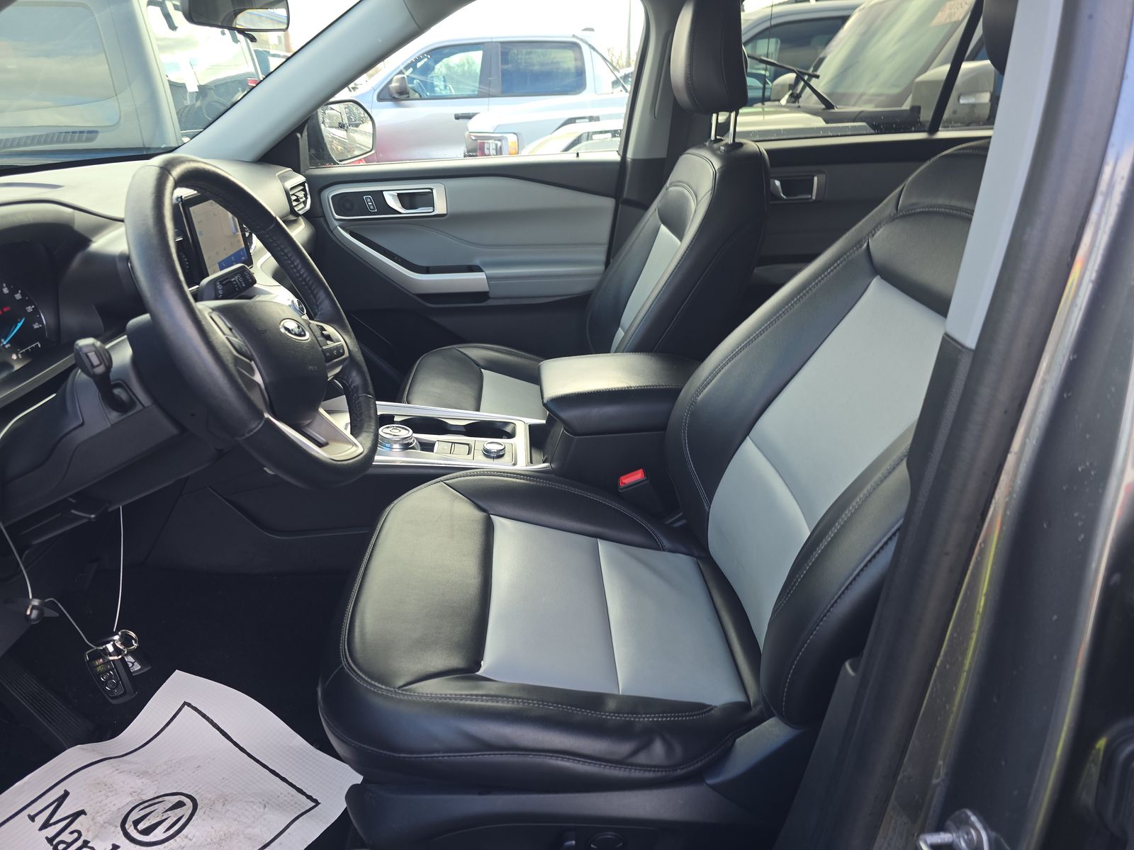 2024 Ford Explorer XLT AWD