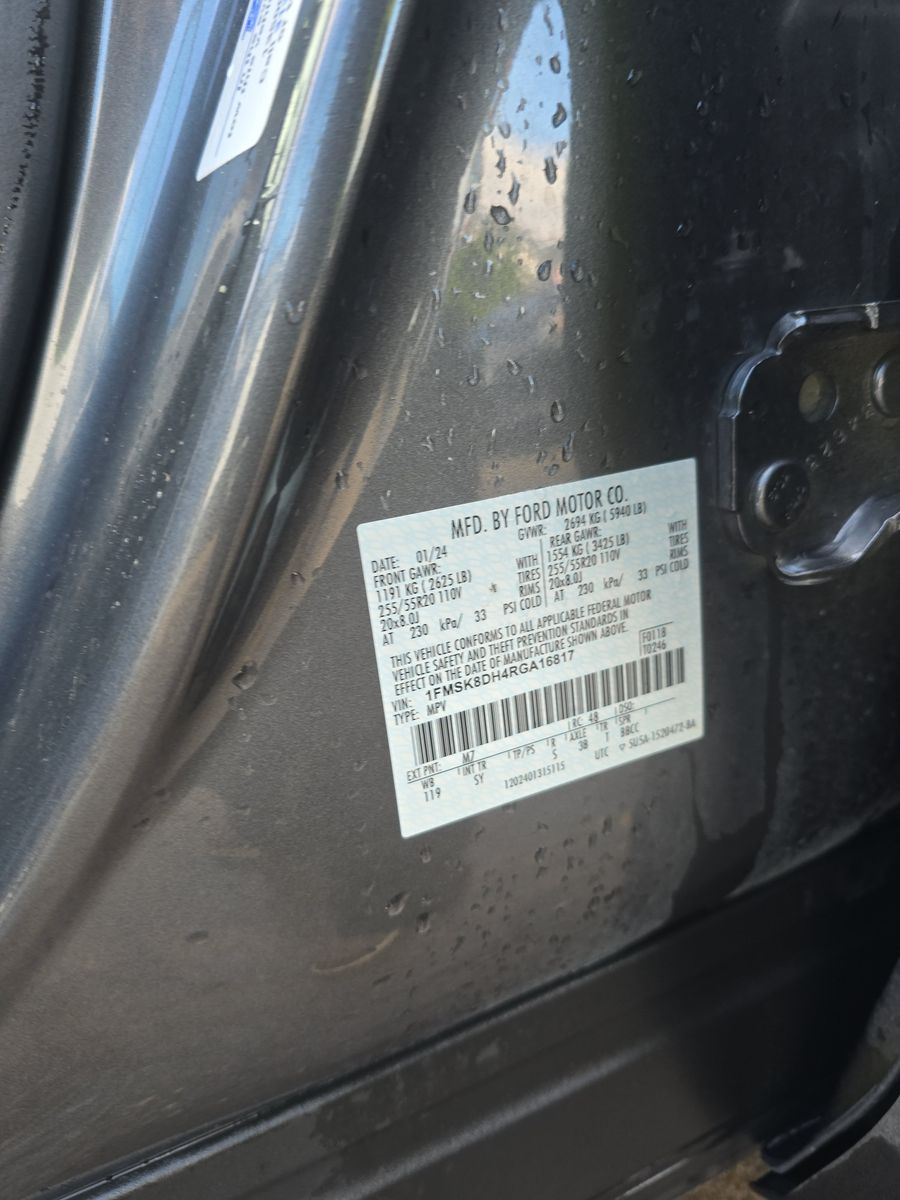 2024 Ford Explorer XLT AWD