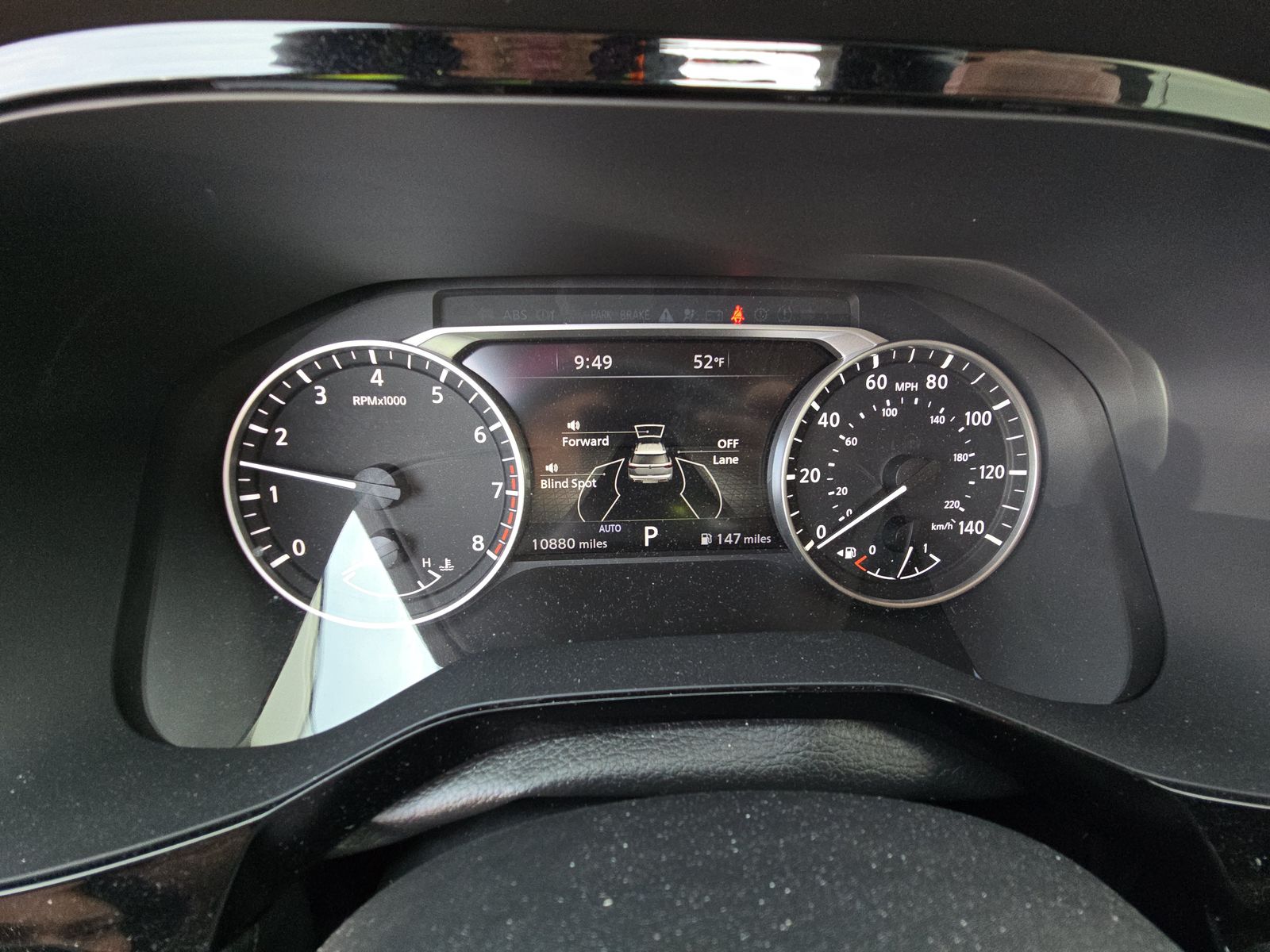 2025 Nissan Pathfinder SL AWD