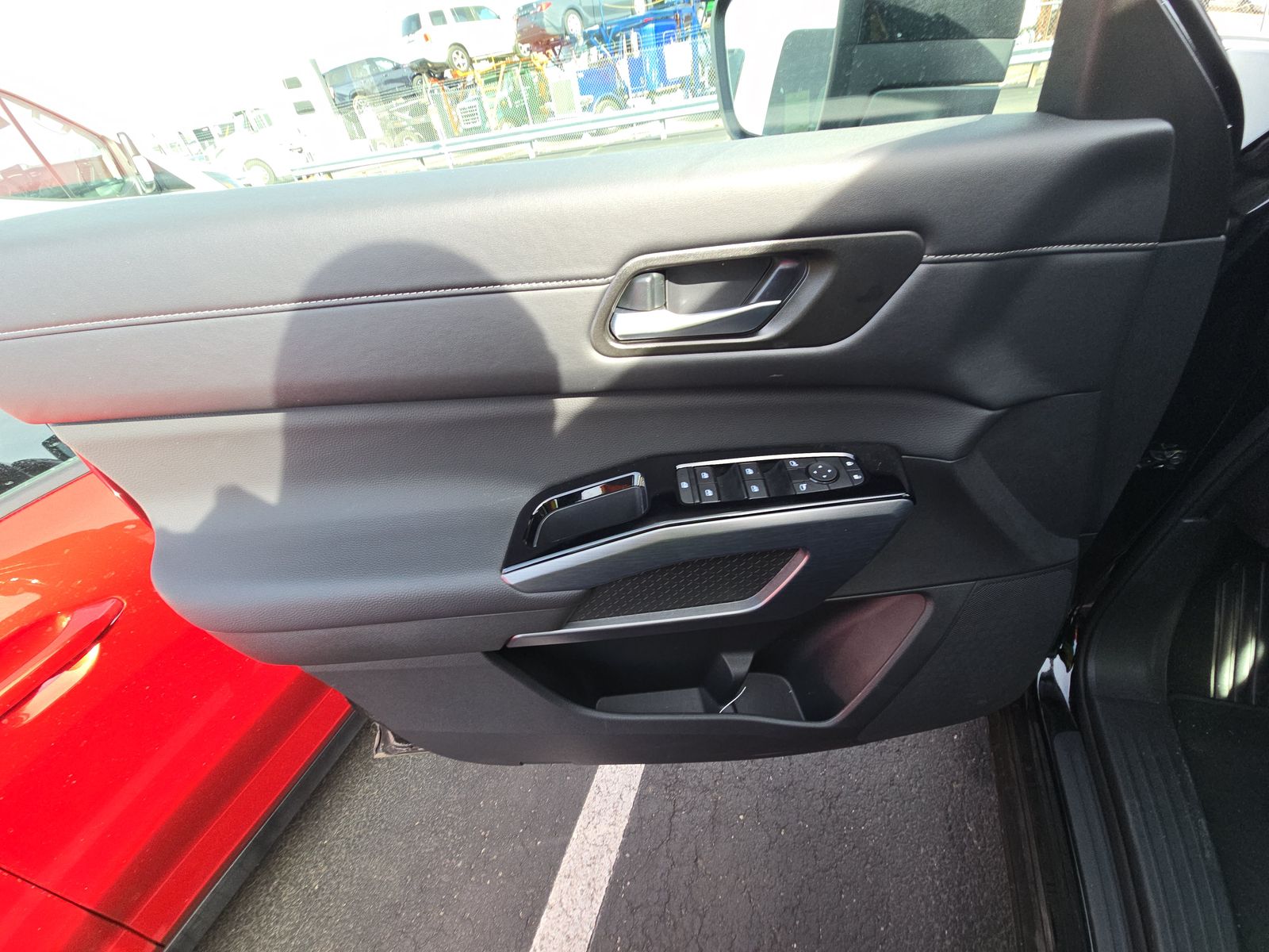 2025 Nissan Pathfinder SL AWD