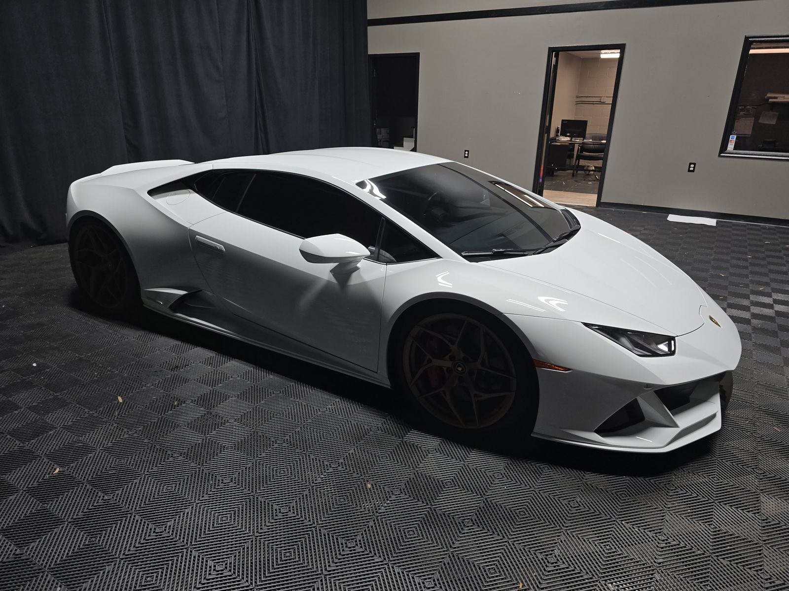 2020 Lamborghini Huracan EVO AWD