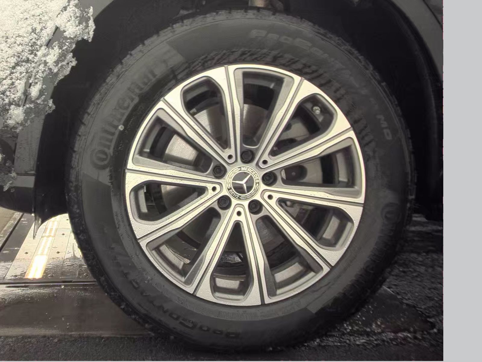 2024 Mercedes-Benz GLC GLC 300 RWD