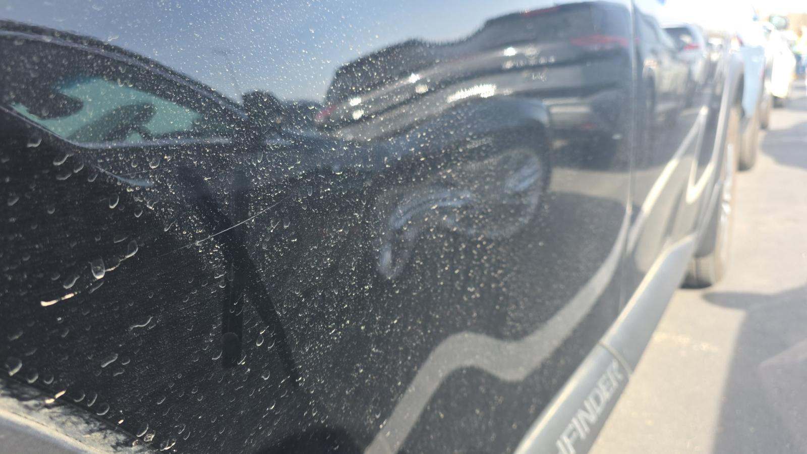 2025 Nissan Pathfinder SL FWD