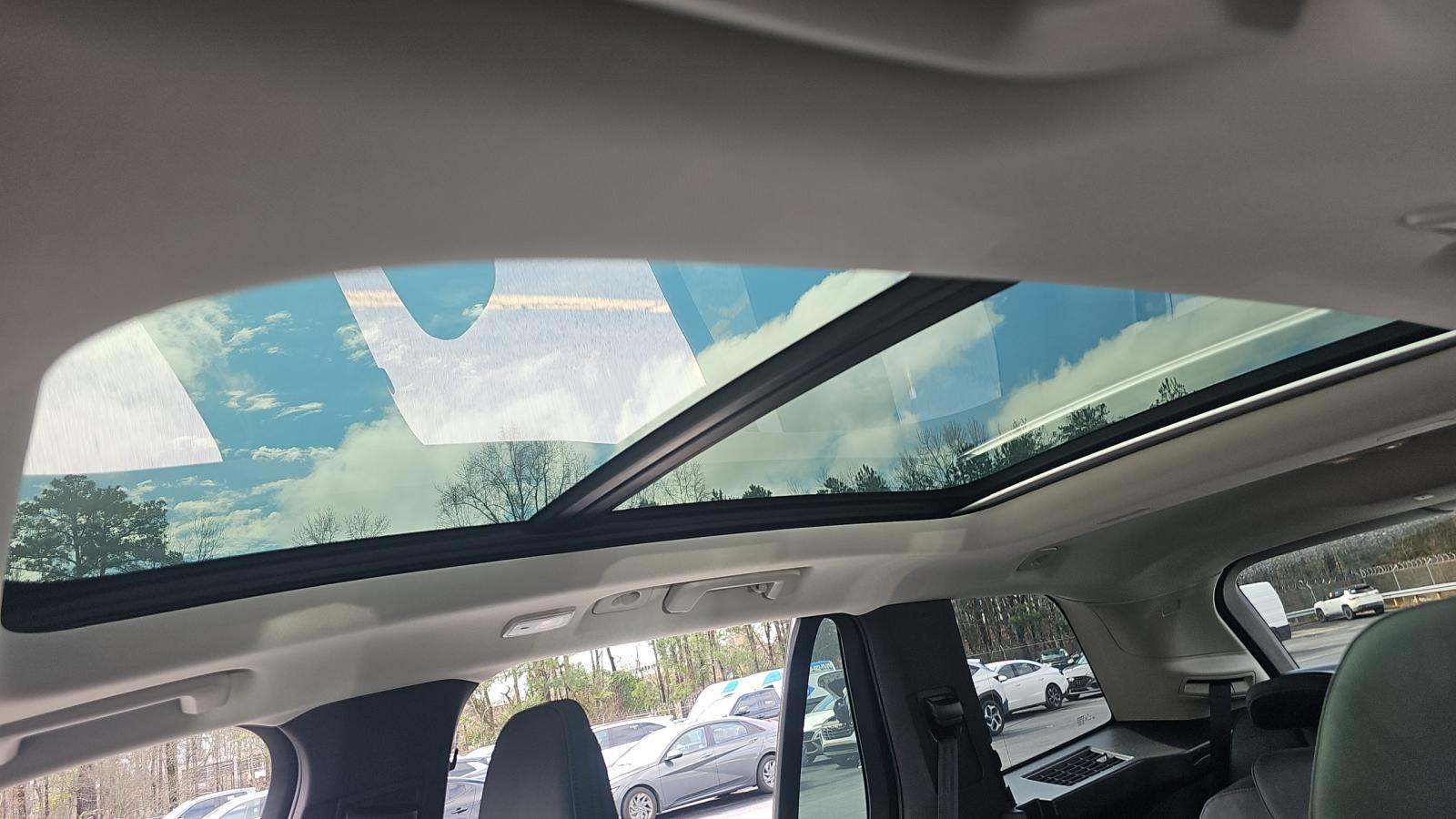 2025 Volvo XC90 B6 Plus AWD