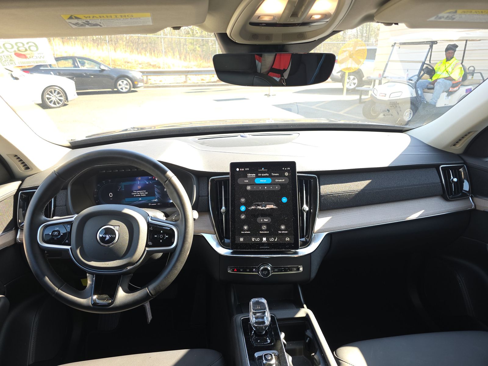 2025 Volvo XC90 B6 Plus AWD