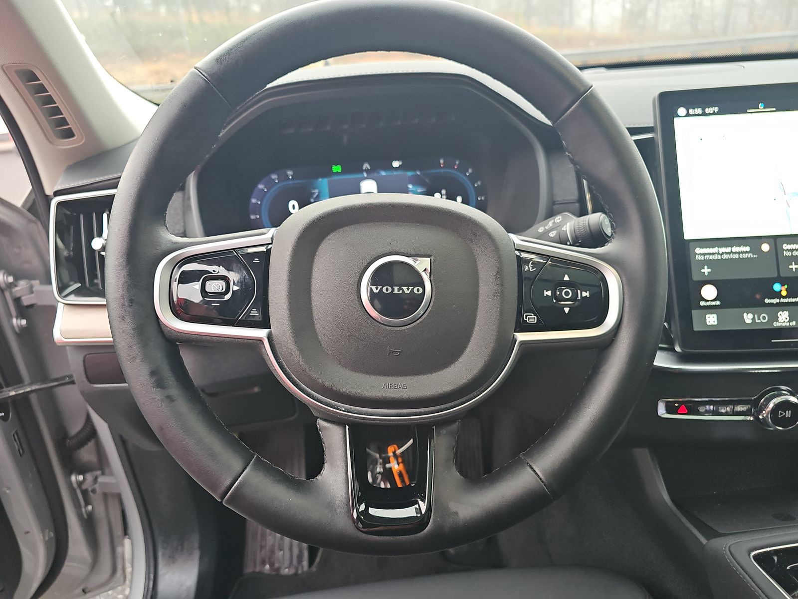 2025 Volvo XC90 B6 Plus AWD