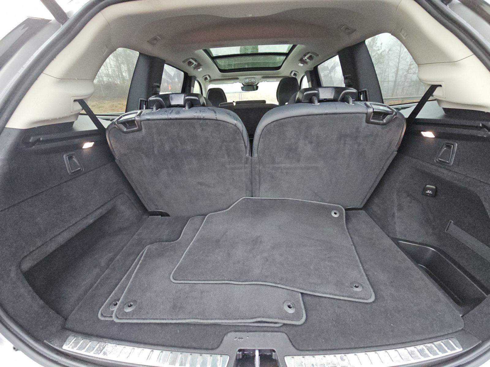 2025 Volvo XC90 B6 Plus AWD