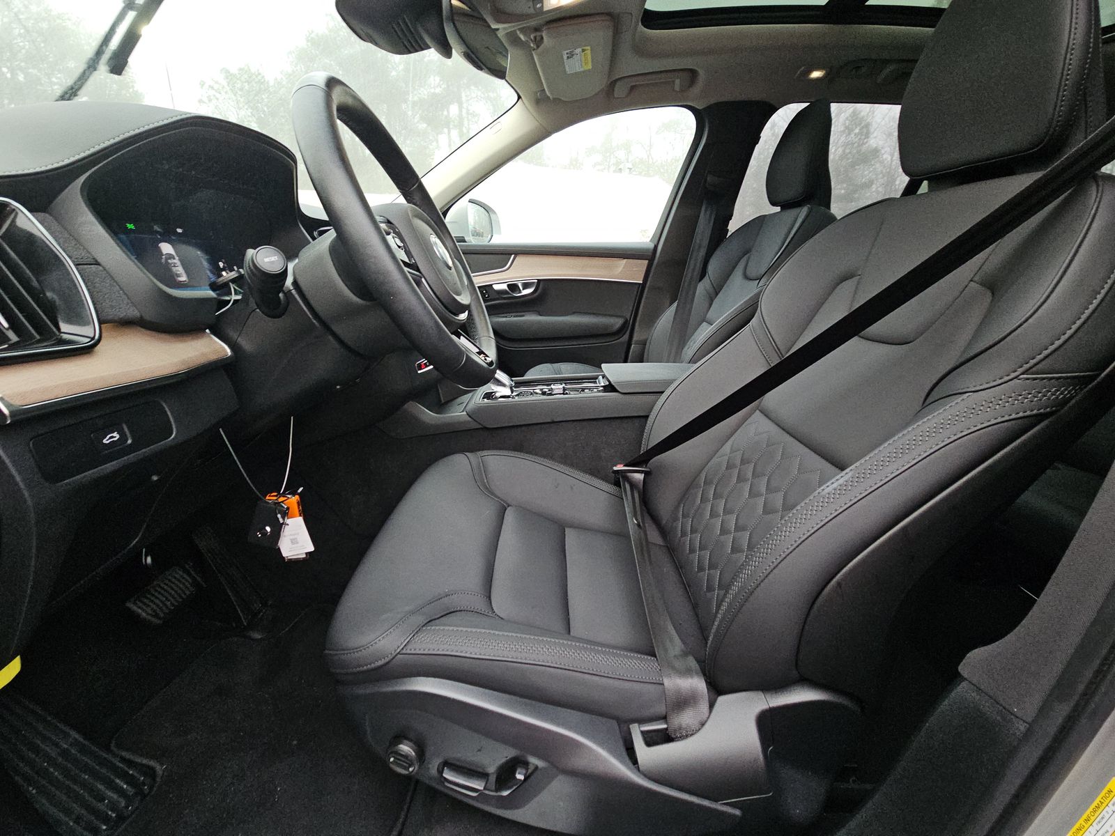 2025 Volvo XC90 B6 Plus AWD