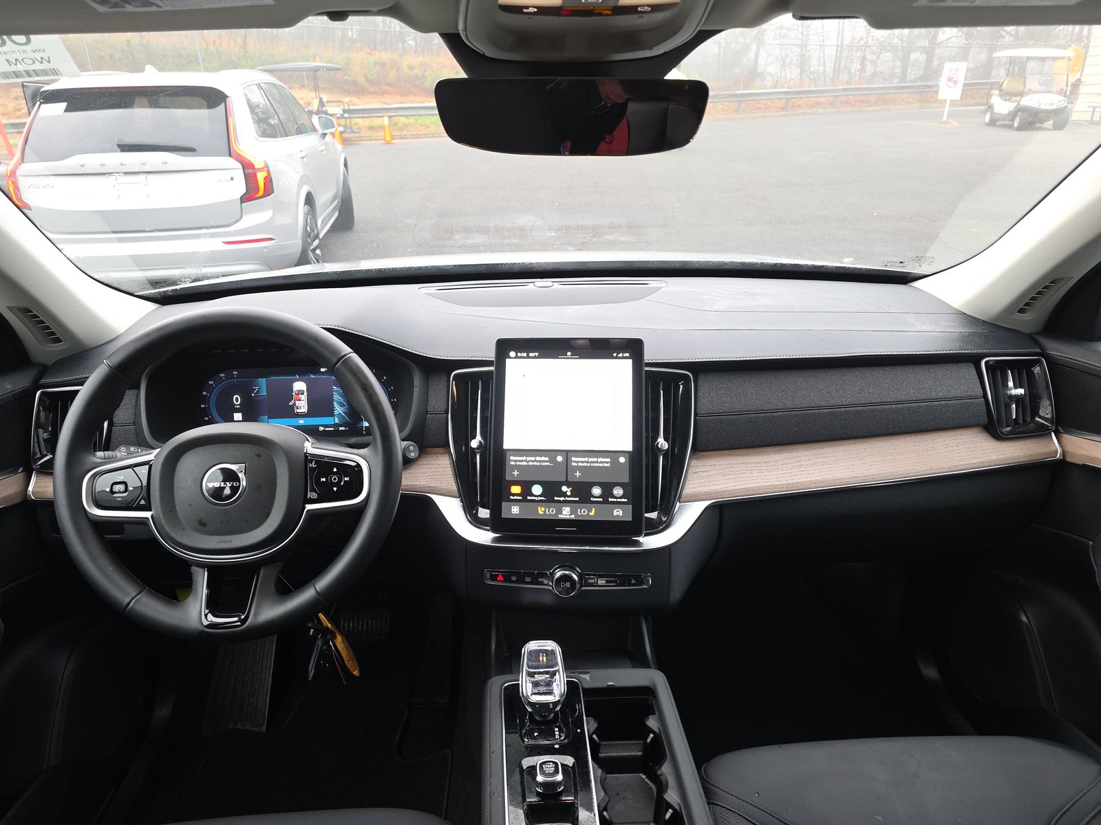 2025 Volvo XC90 B6 Plus AWD