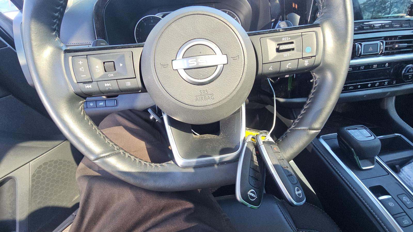 2023 Nissan Pathfinder SL AWD