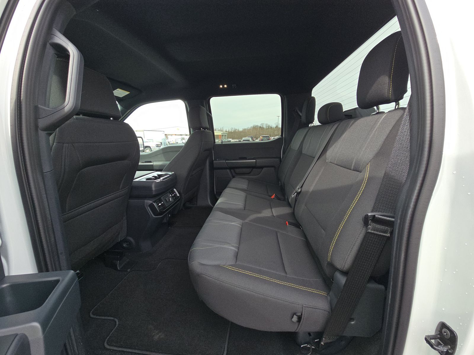 2025 Ford F-150 STX AWD