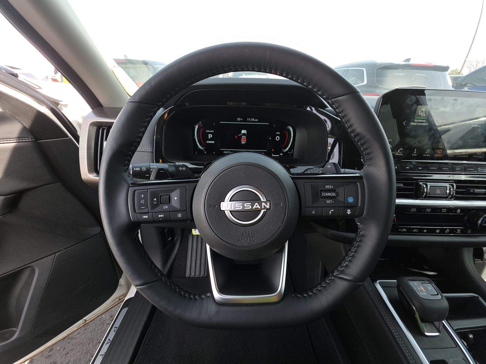 2024 Nissan Pathfinder Platinum FWD