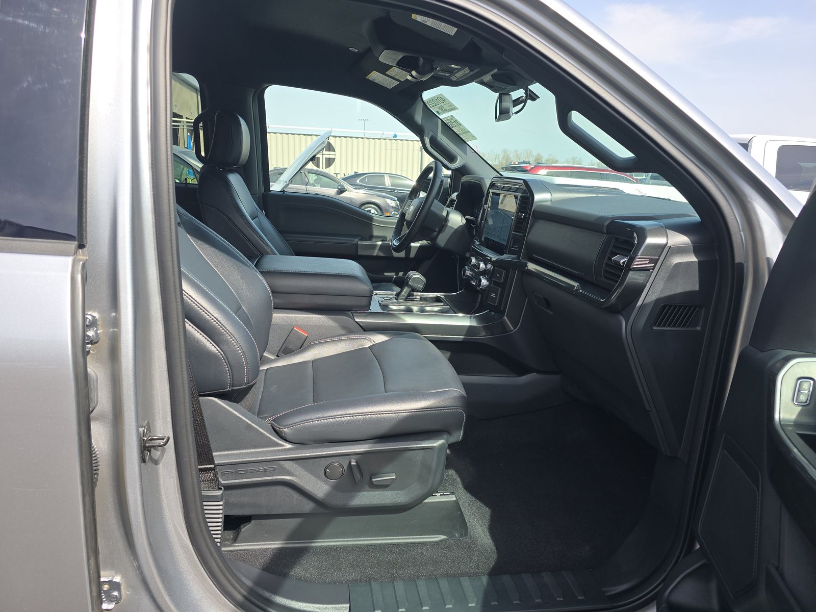 2023 Ford F-150 XLT AWD