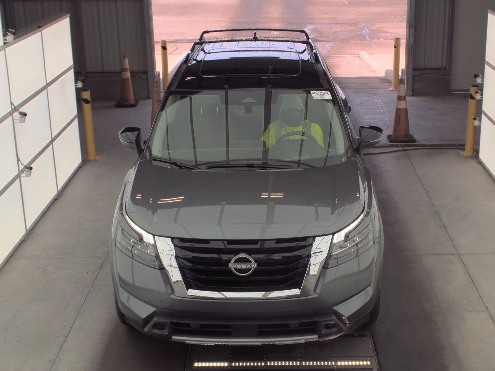 2025 Nissan Pathfinder Platinum AWD