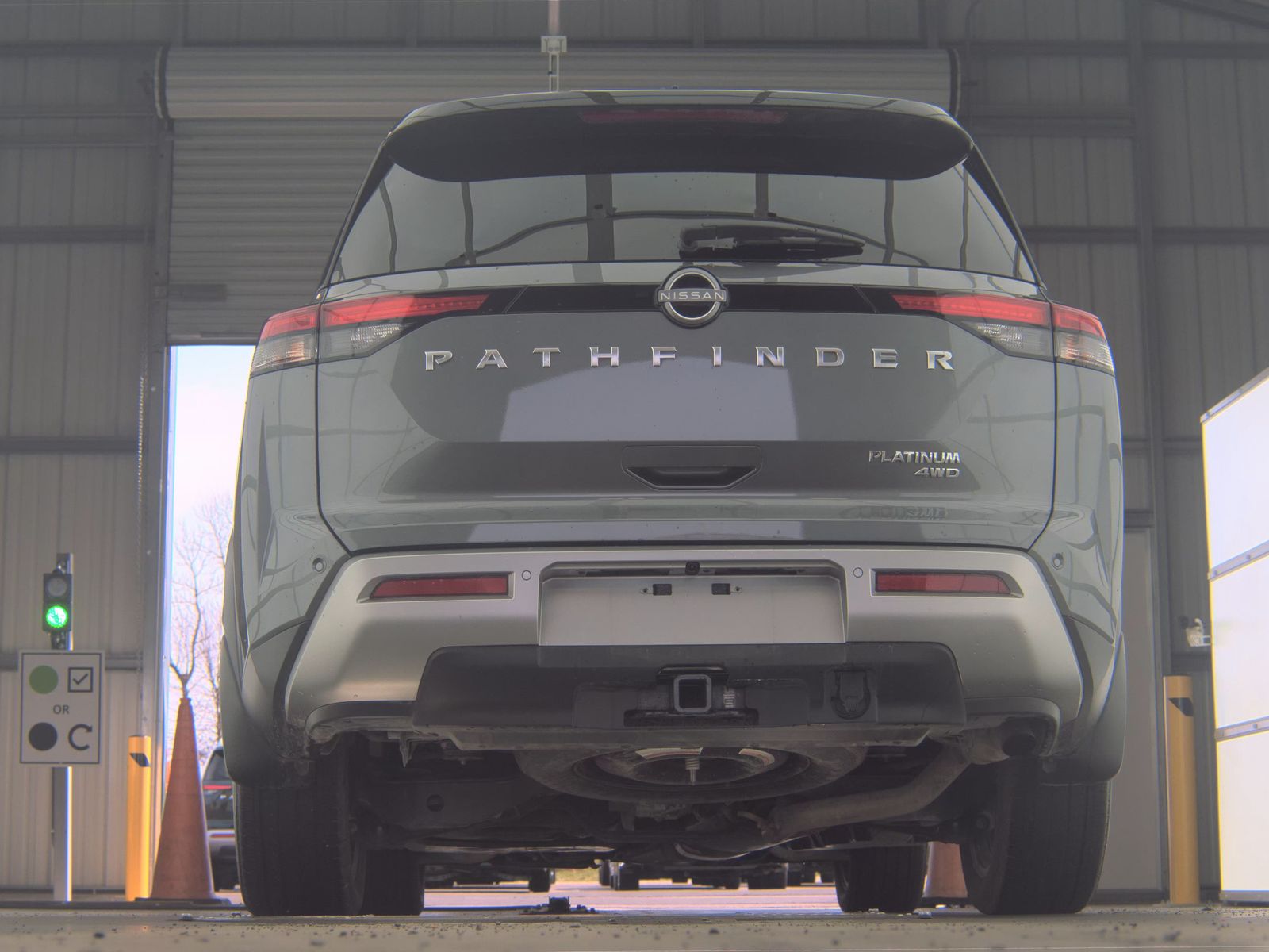 2025 Nissan Pathfinder Platinum AWD