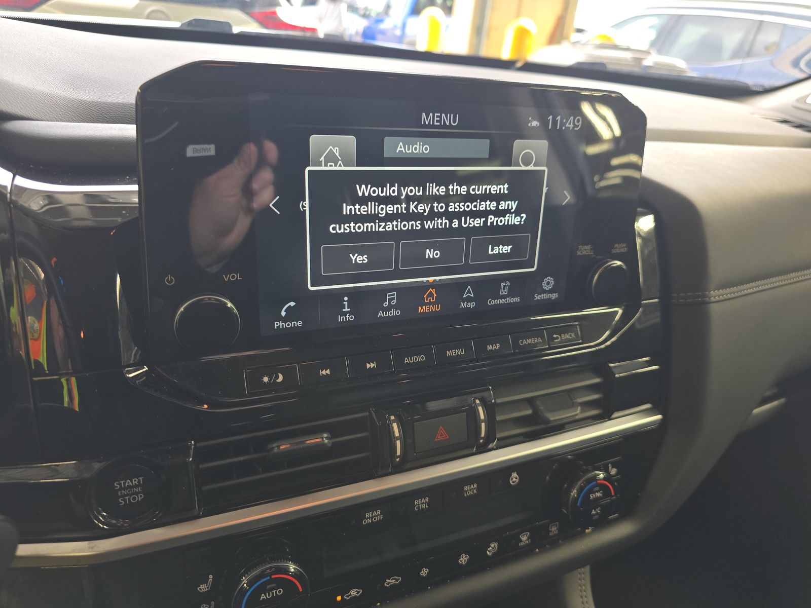 2025 Nissan Pathfinder Platinum FWD