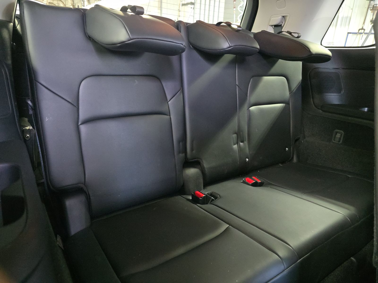 2025 Nissan Pathfinder Platinum FWD