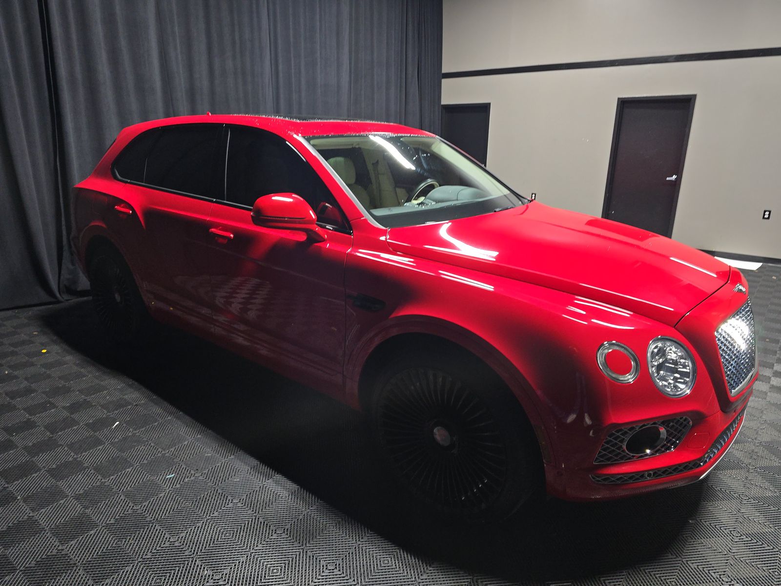 2018 Bentley Bentayga W12 Signature AWD