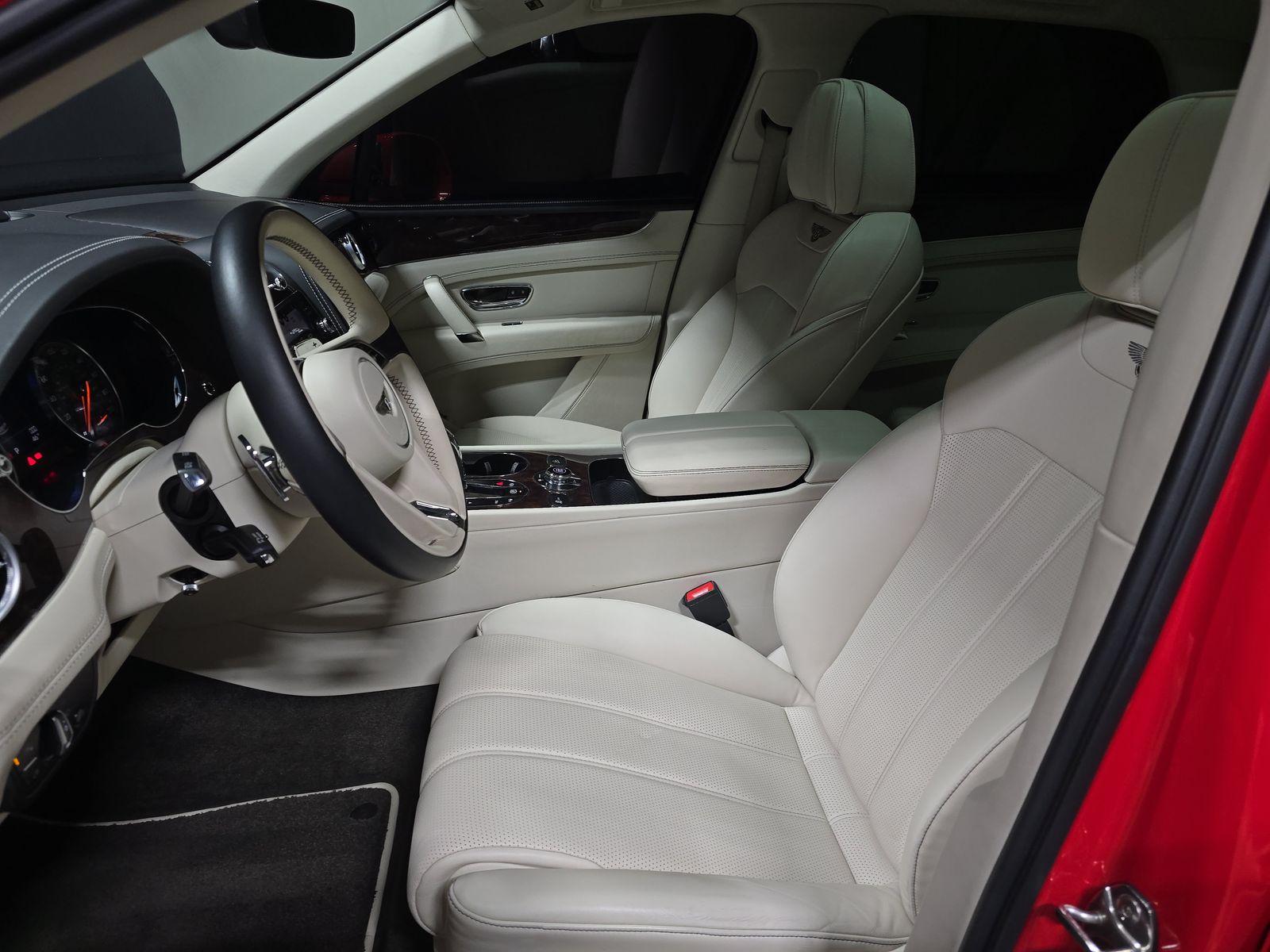 2018 Bentley Bentayga W12 Signature AWD