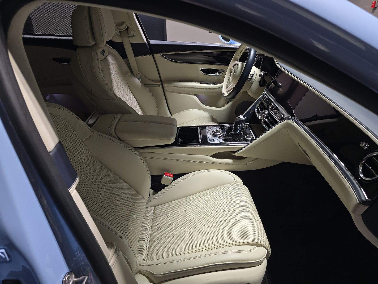 2022 Bentley Flying Spur V8 AWD