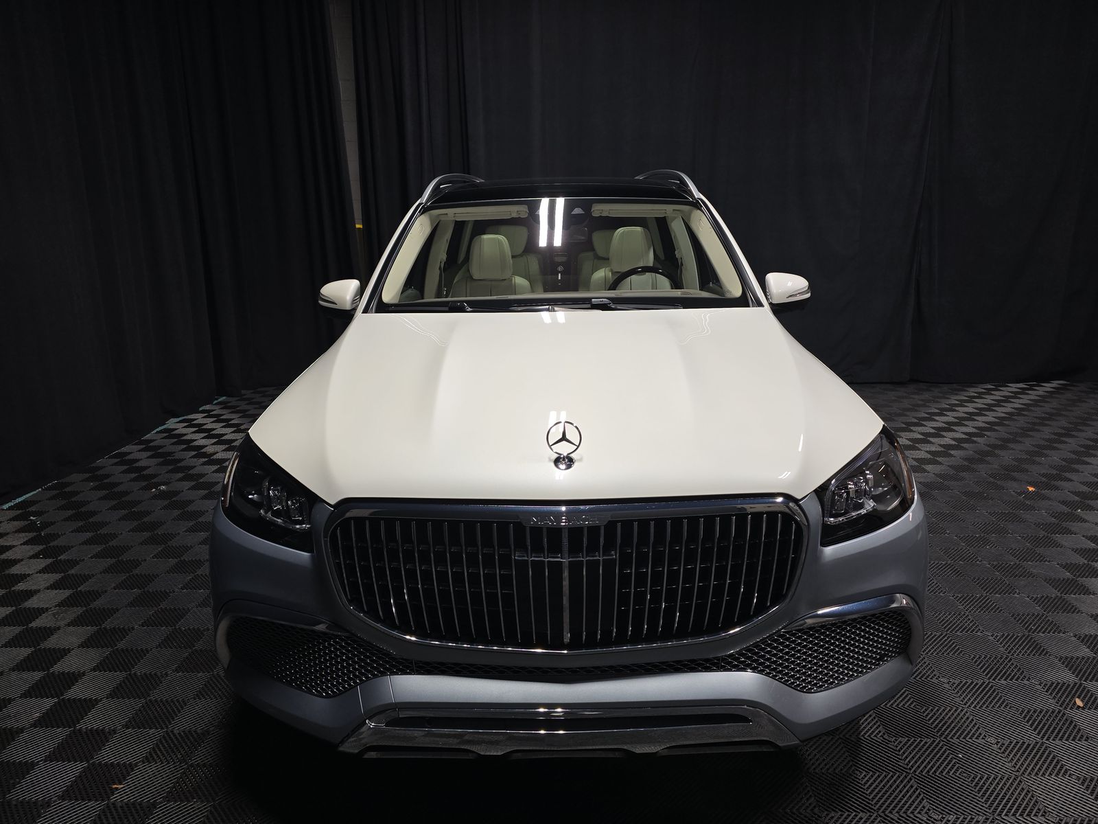 MERCEDES-BENZ GLS - 3