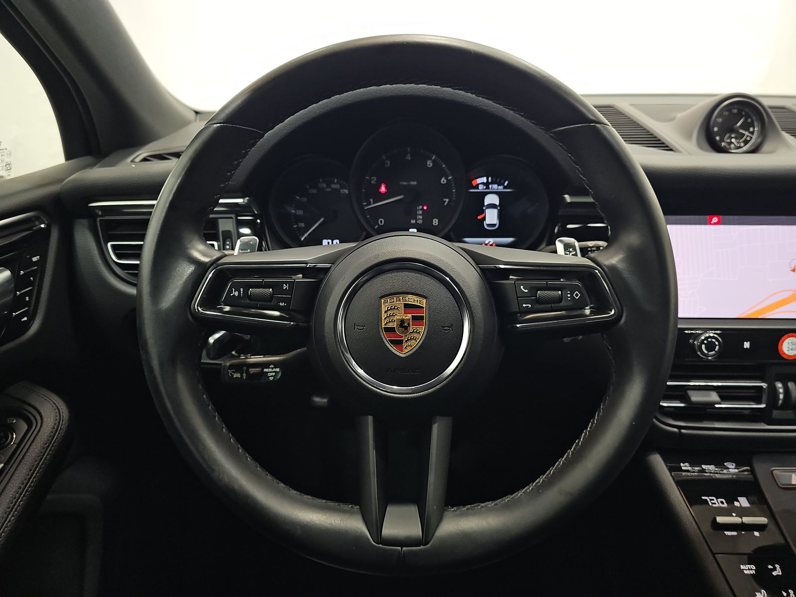 2024 Porsche Macan Base AWD