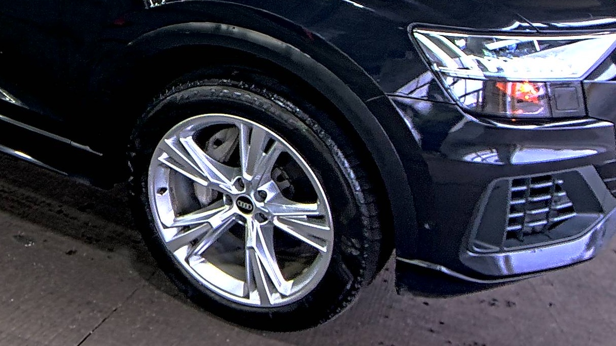 2021 Audi Q8 Premium Plus AWD