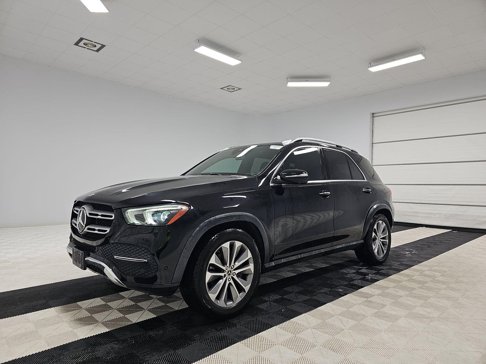 MERCEDES-BENZ GLE-CLASS - 1