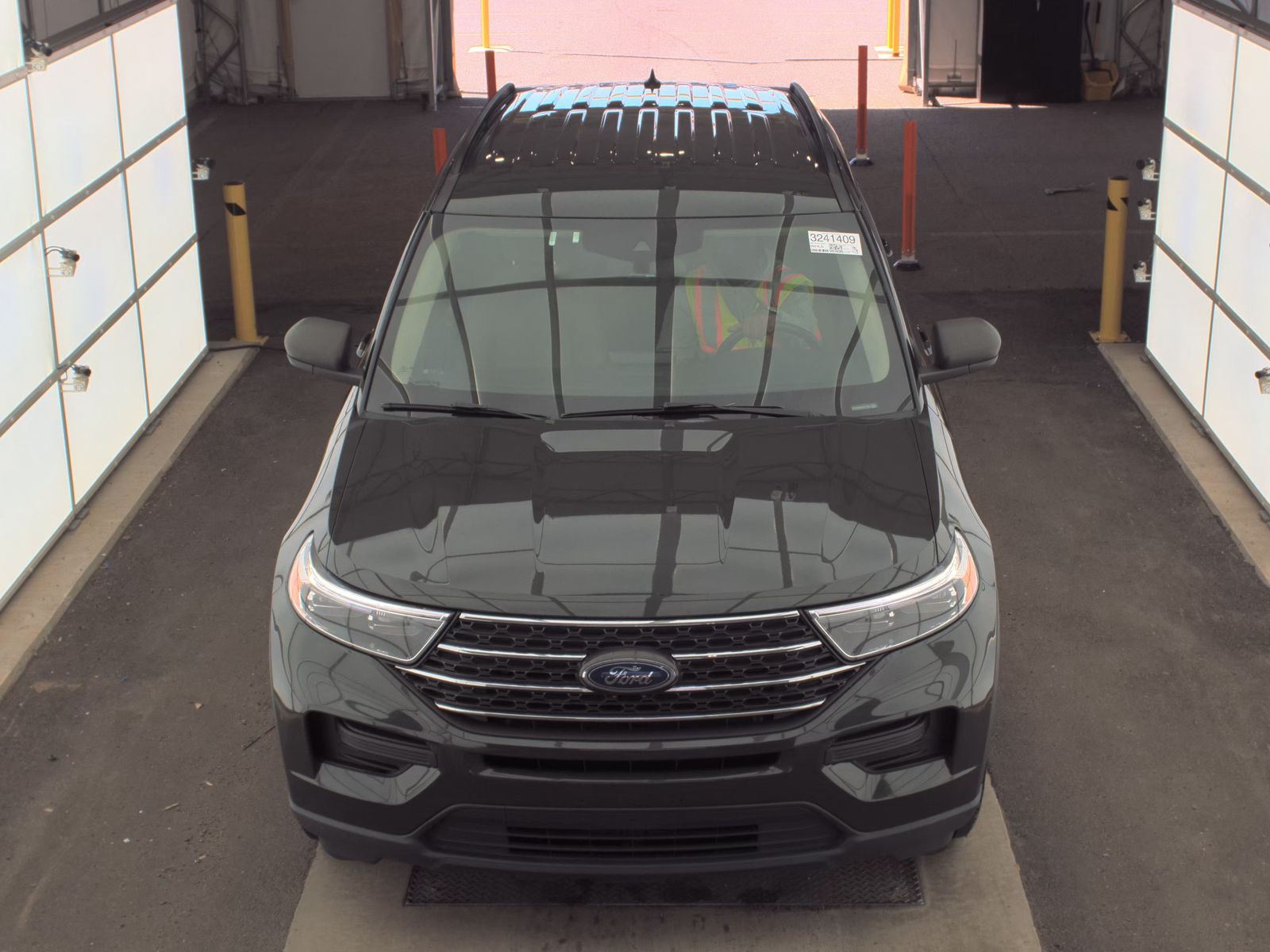 FORD EXPLORER - 3