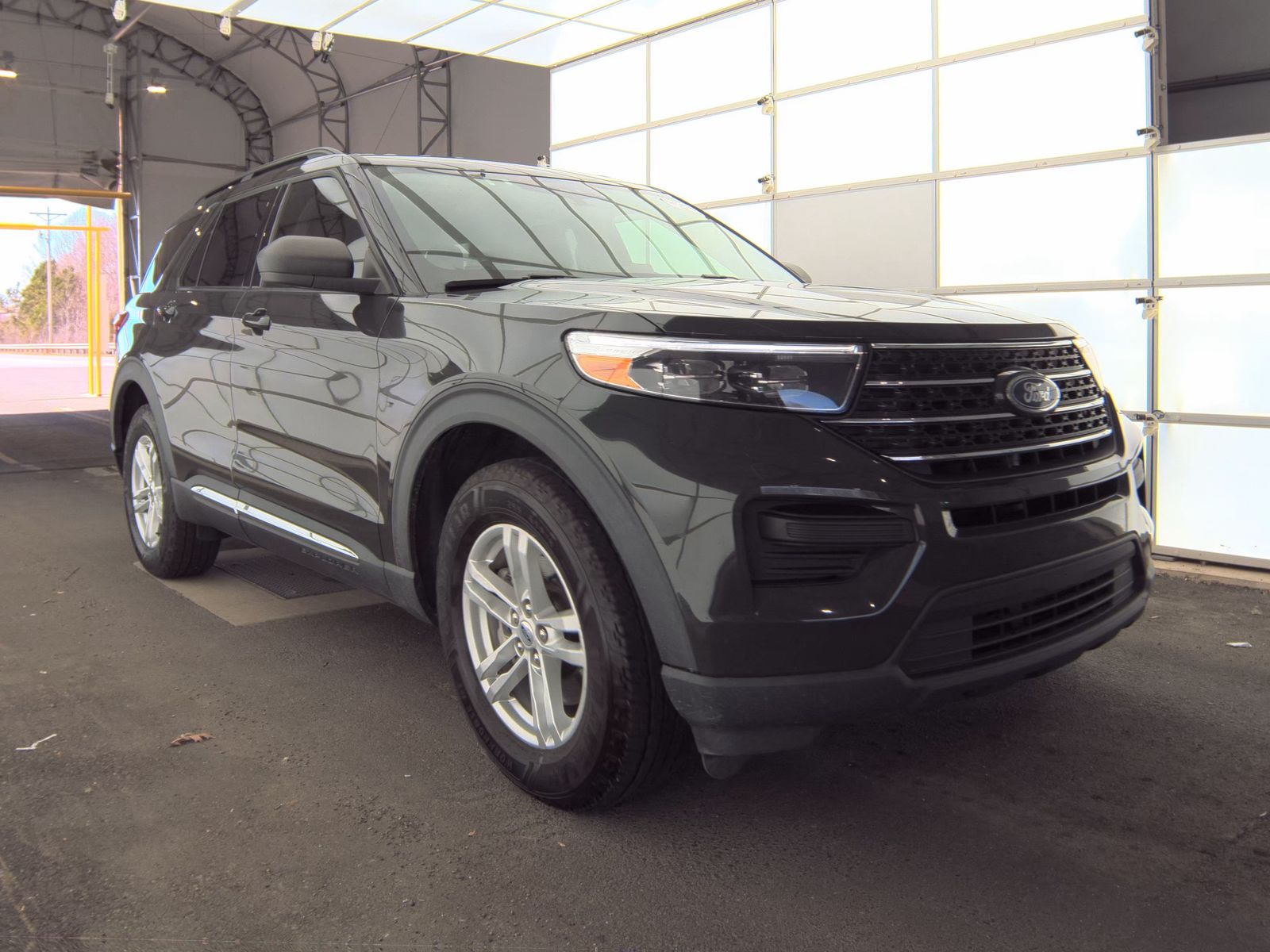 FORD EXPLORER - 5