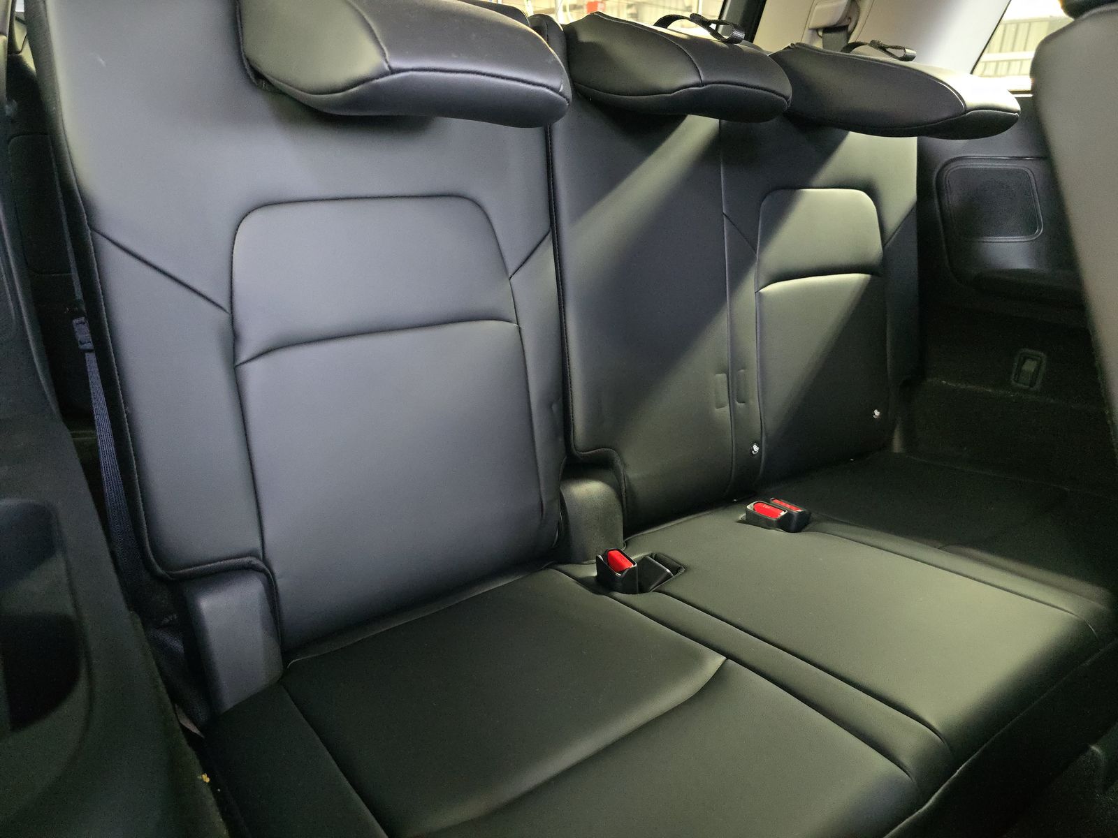 2025 Nissan Pathfinder Platinum FWD