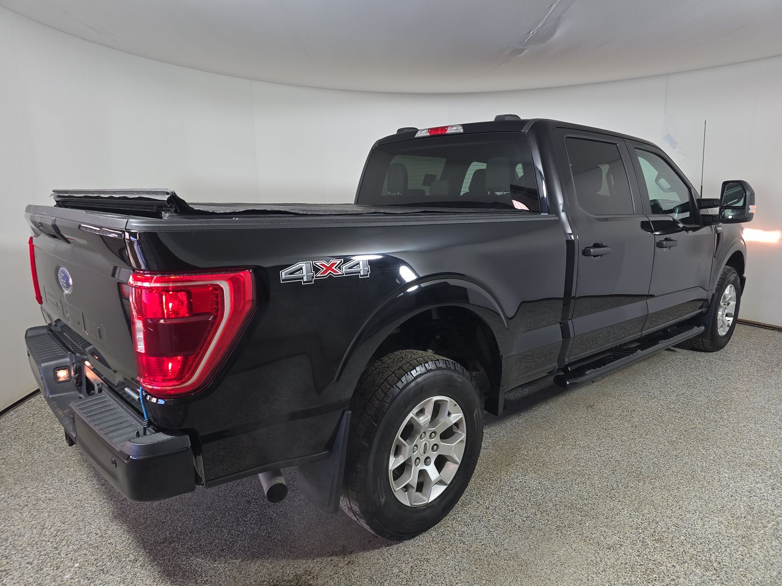 2023 Ford F-150 XL AWD