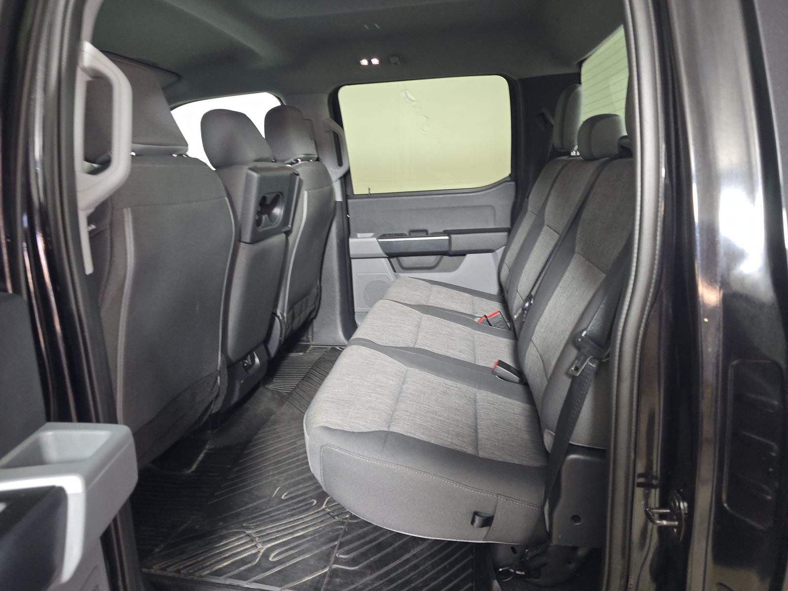 2023 Ford F-150 XL AWD