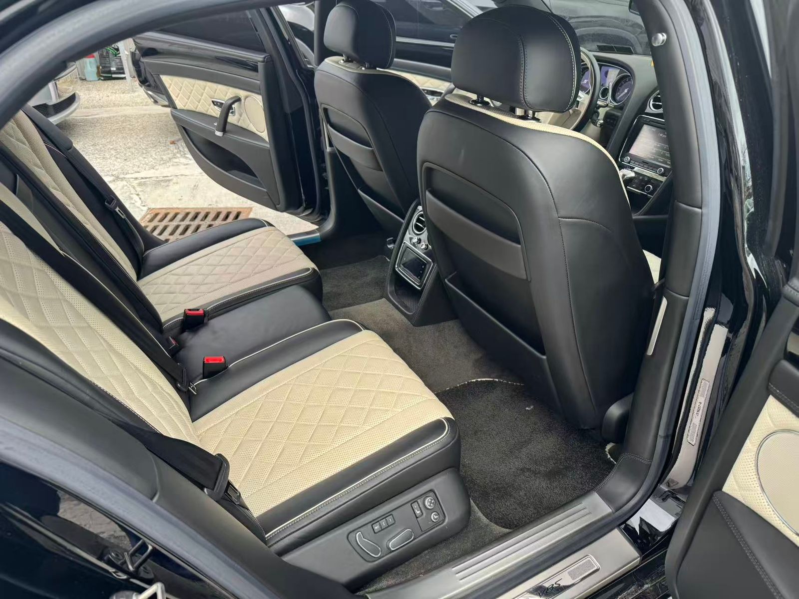 2018 Bentley Flying Spur V8 S AWD