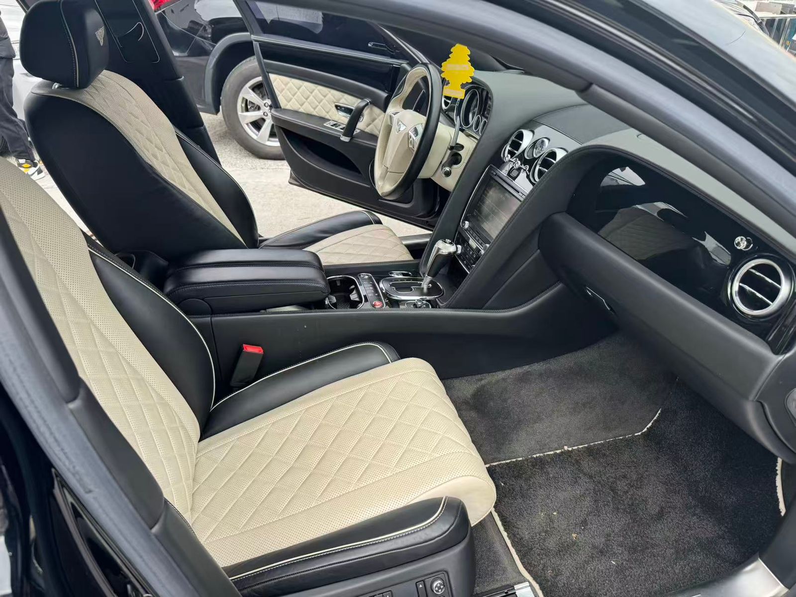 2018 Bentley Flying Spur V8 S AWD