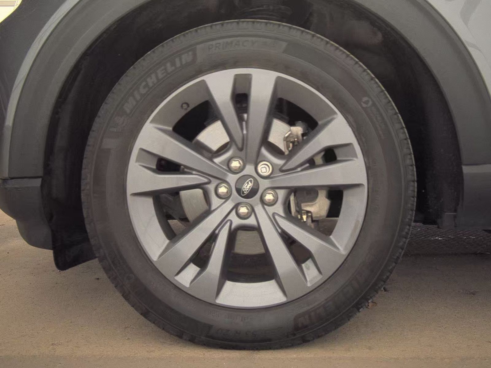 2024 Ford Explorer XLT AWD