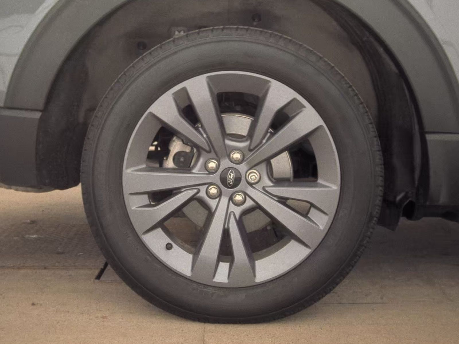 2024 Ford Explorer XLT AWD