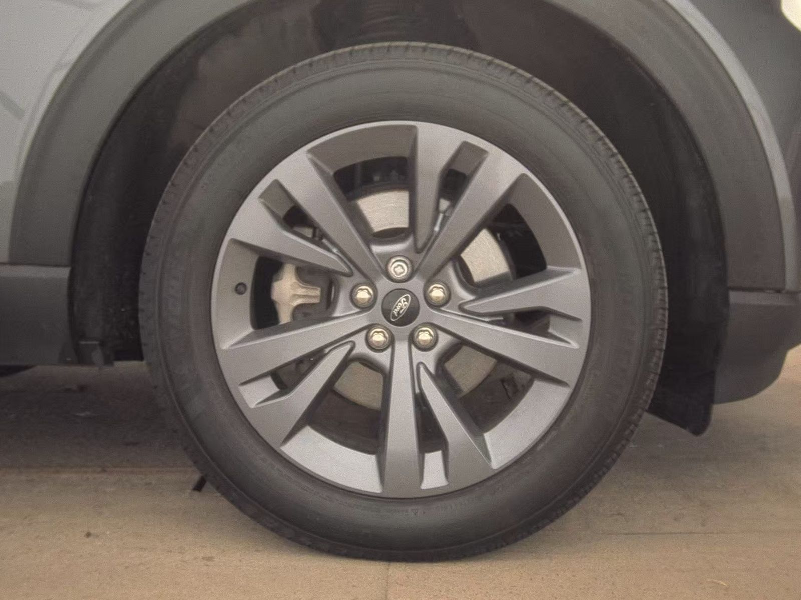 2024 Ford Explorer XLT AWD