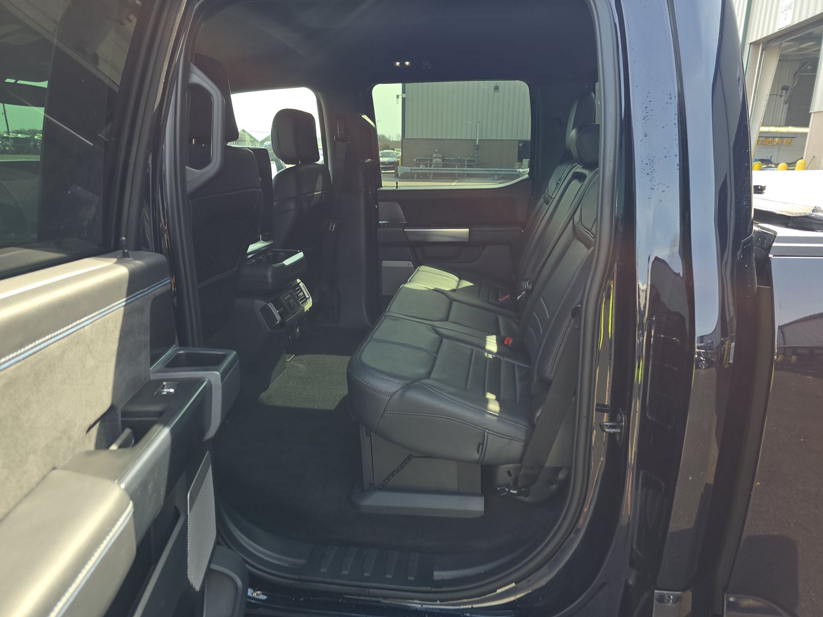 2025 Ford F-150 Hybrid Platinum AWD