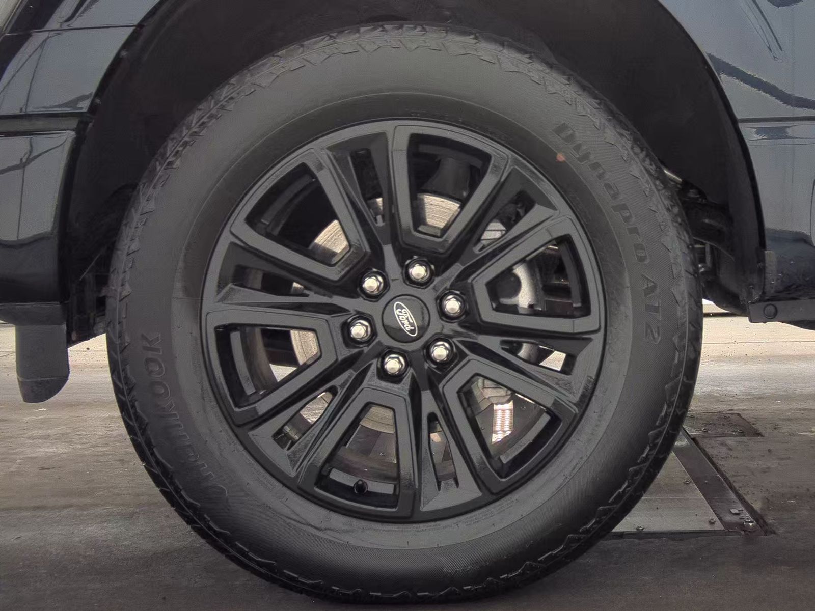 2025 Ford F-150 Hybrid Platinum AWD