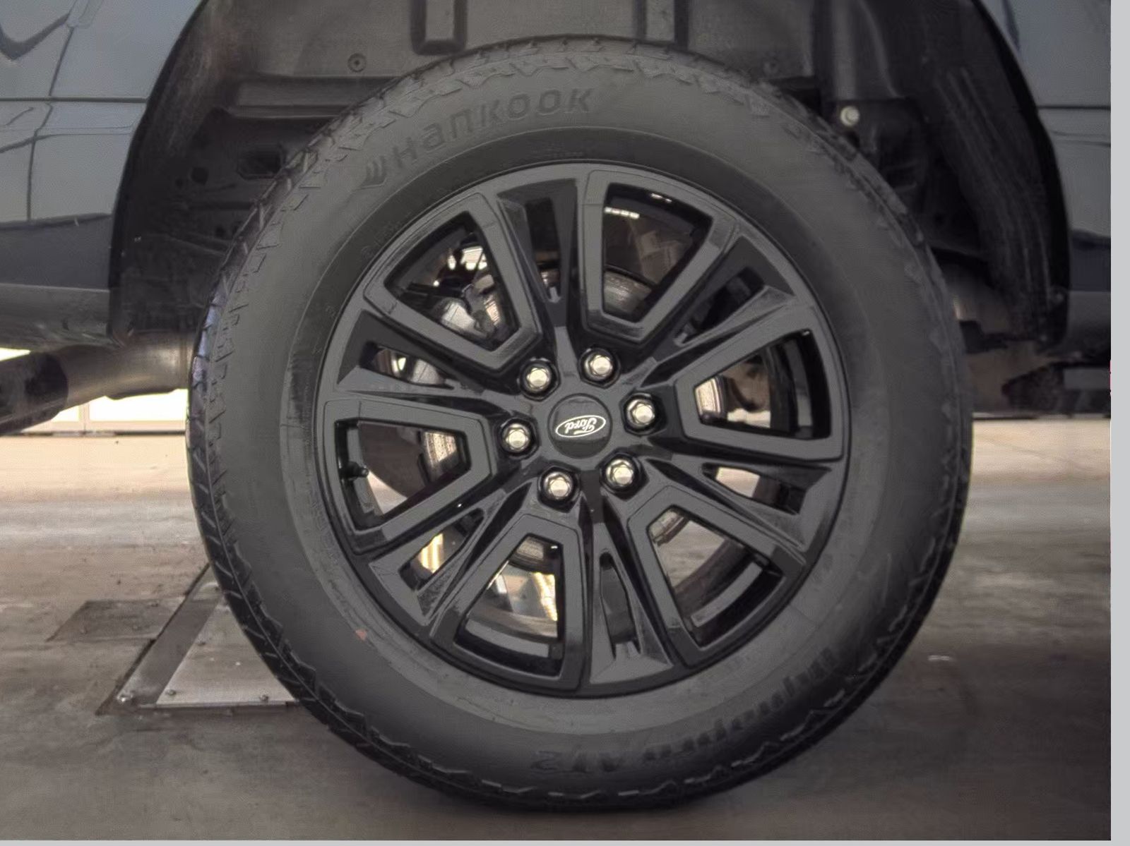 2025 Ford F-150 Hybrid Platinum AWD