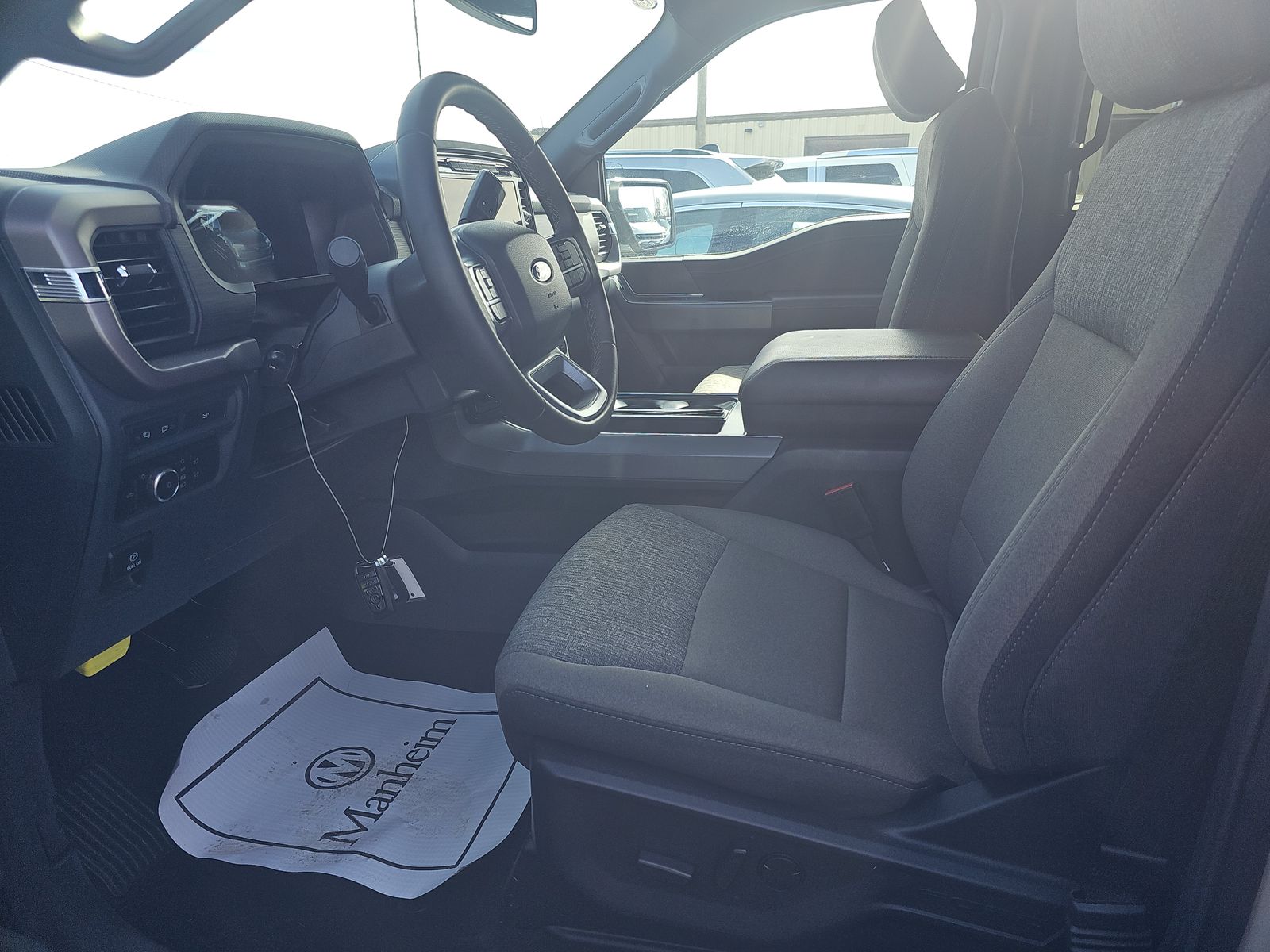 2024 Ford F-150 XLT AWD