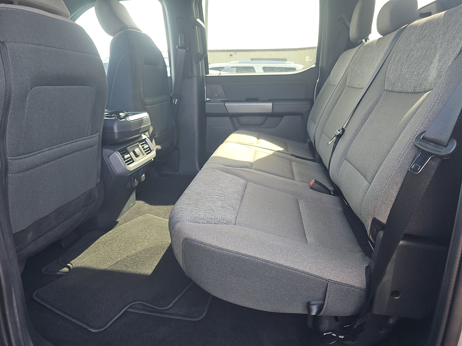 2024 Ford F-150 XLT AWD