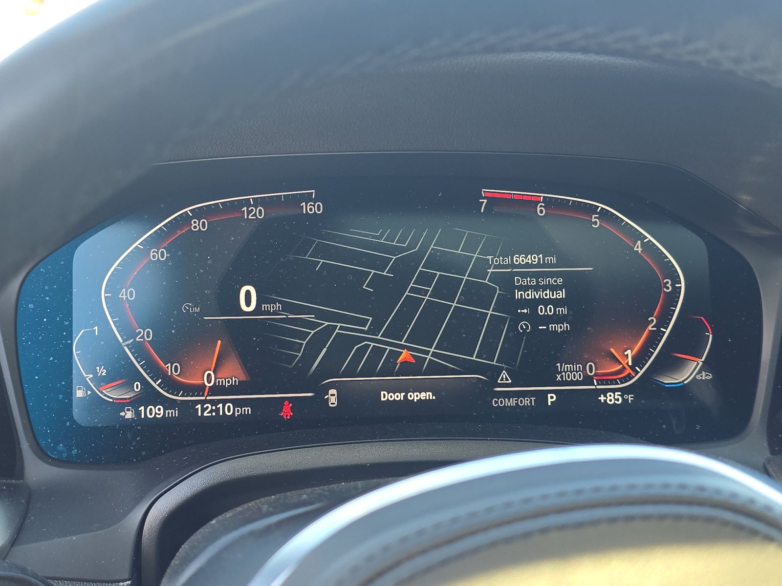 BMW 3 Series Sedan 330i M SPORT LINE снимка BMW 3 Series Sedan 330i M SPORT LINE