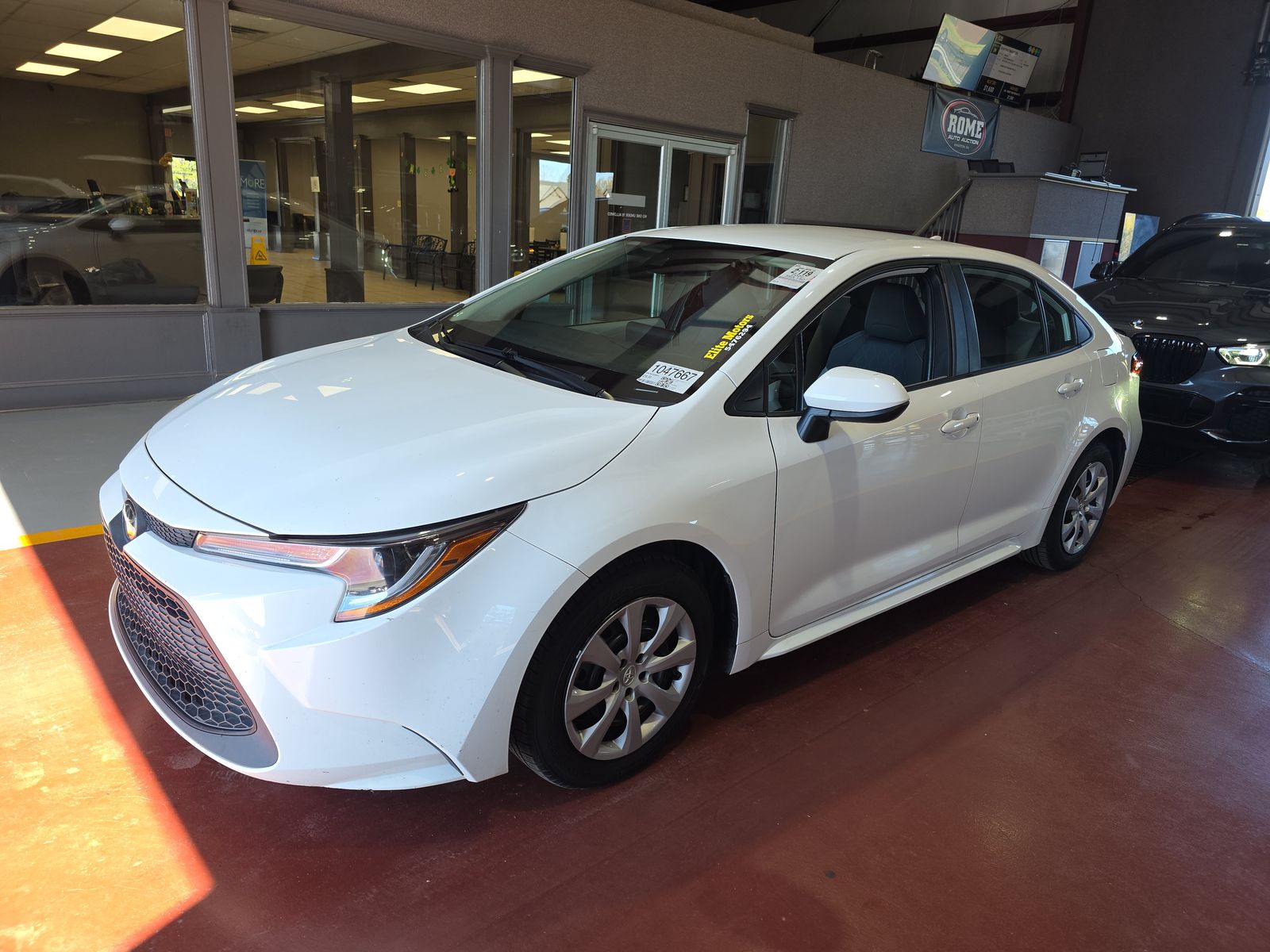 2022 Toyota Corolla LE FWD