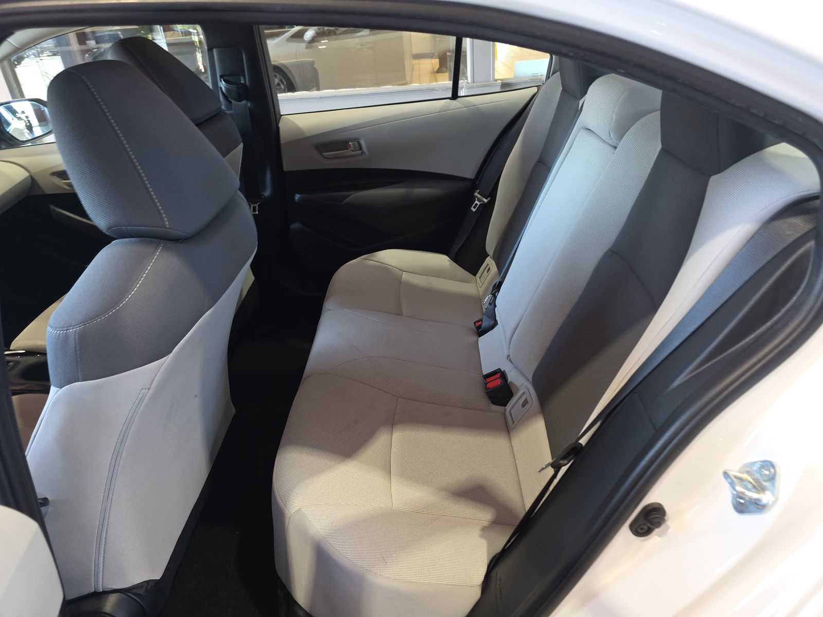 2022 Toyota Corolla LE FWD